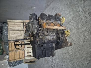 actros euro 5 delovi motora