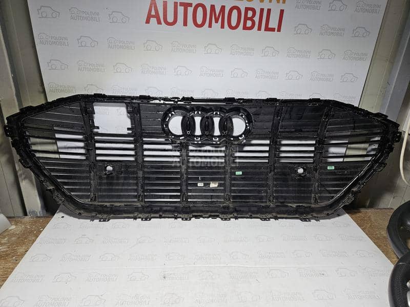 MASKA BRANIKA E TRON