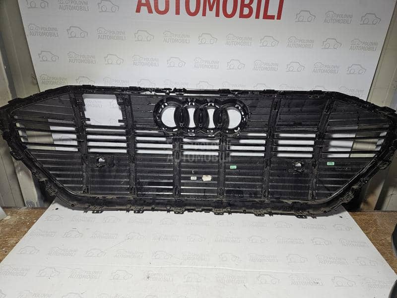 MASKA BRANIKA E TRON