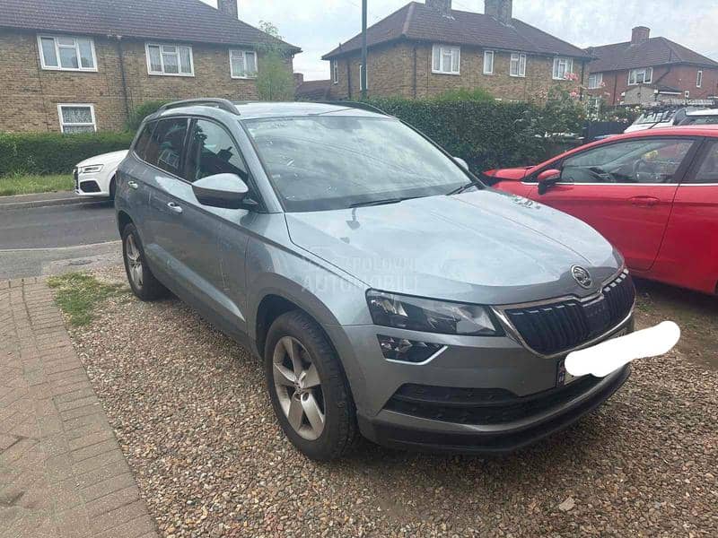 Škoda Fabia -  kompletan auto u delovima