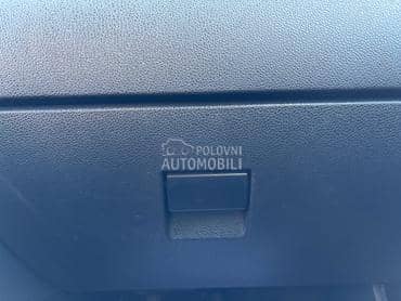 Brava kasete za Ford Mondeo od 2000. do 2007. god.