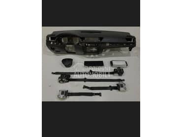 tabla aerbag pojasevi za Škoda Superb od 2014. do 2025. god.