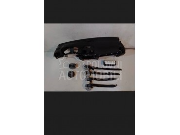 tabla aerbag pojasevi za Audi Q2 od 2014. do 2025. god.