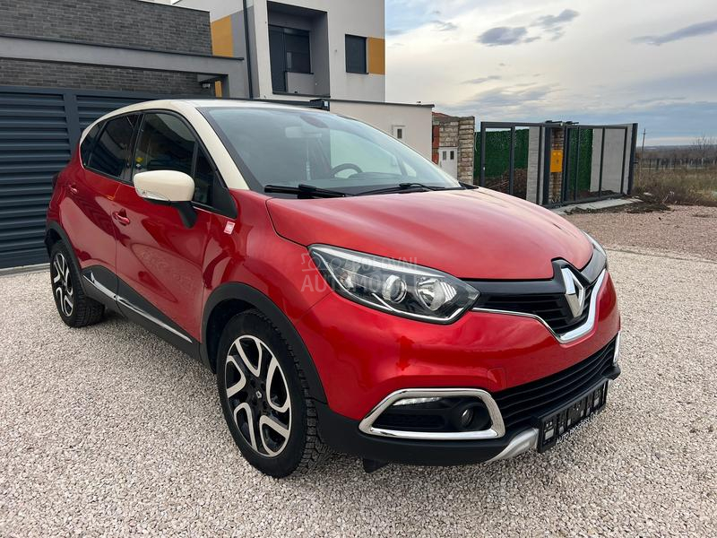 Renault Captur 0.9Tce/HELLY HANSEN