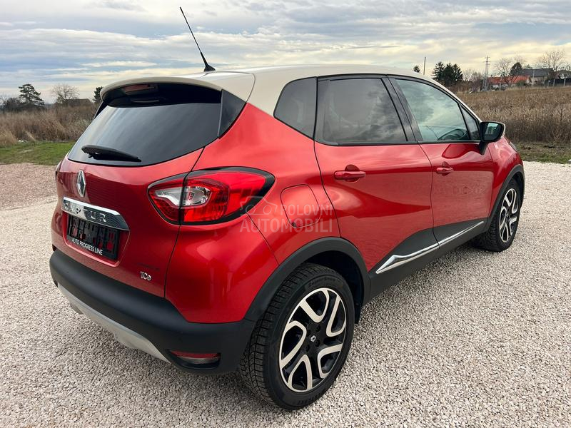 Renault Captur 0.9Tce/HELLY HANSEN