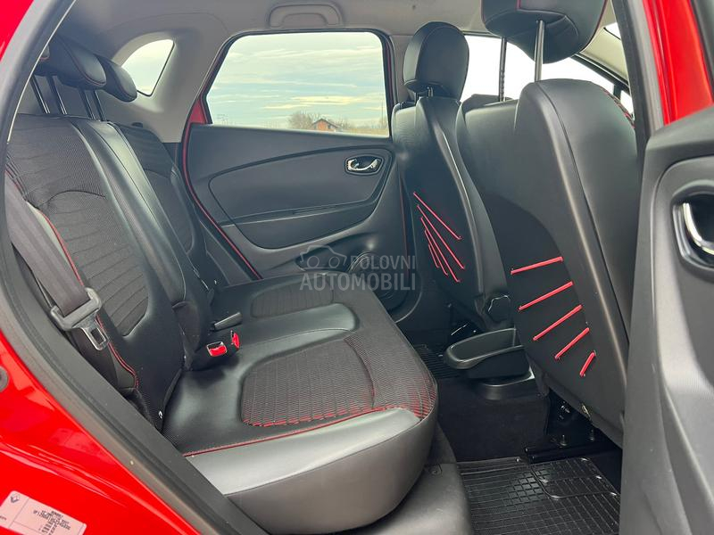 Renault Captur 0.9Tce/HELLY HANSEN