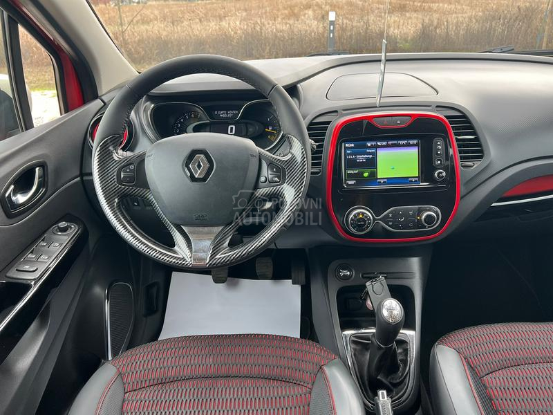 Renault Captur 0.9Tce/HELLY HANSEN