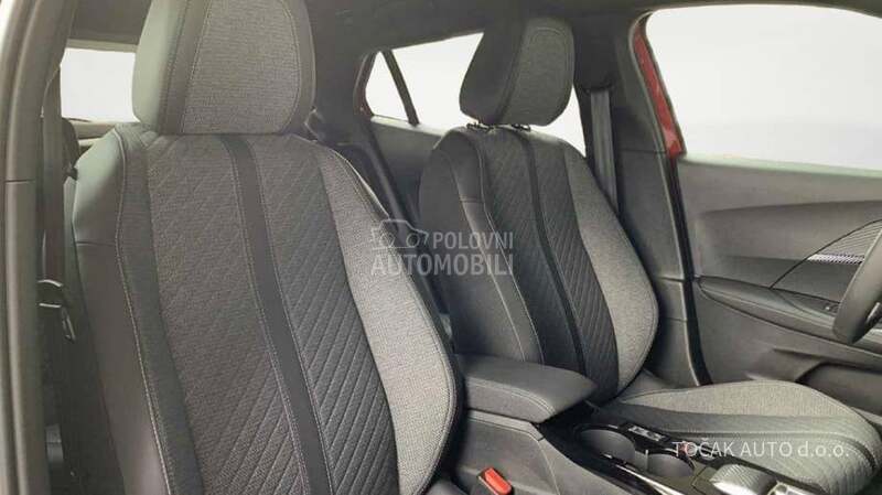 Peugeot 2008 Allure 1.2 E 130