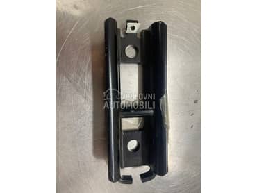 Drzac zadnjeg sedista za Volkswagen Golf 8