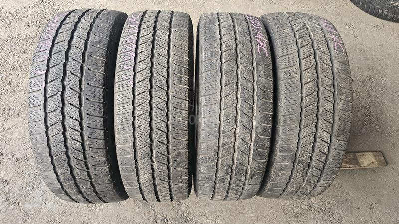 Continental 215/60 R17 Zimska