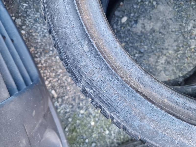 Pirelli 275/40 R18 Zimska