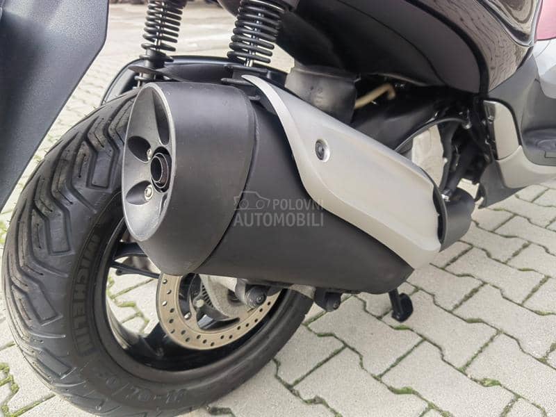 Piaggio Beverly 350ie ST