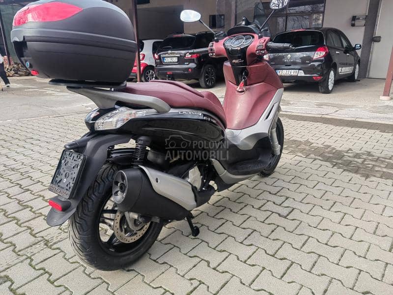 Piaggio Beverly 350ie ST