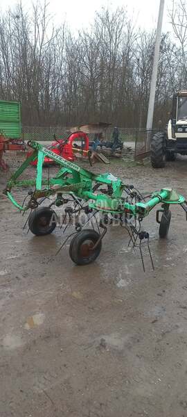 Kuhn Skupljači i rasturači