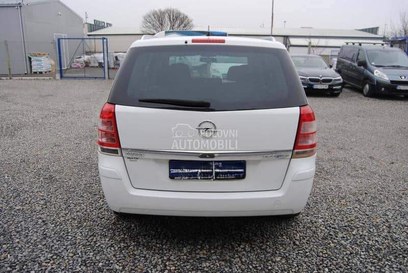 Opel Zafira 2004 - 2016. god. -  kompletan auto u delovima