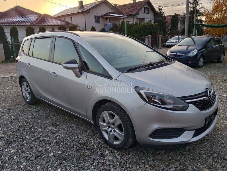 Opel Zafira 2004 - 2016. god. -  kompletan auto u delovima