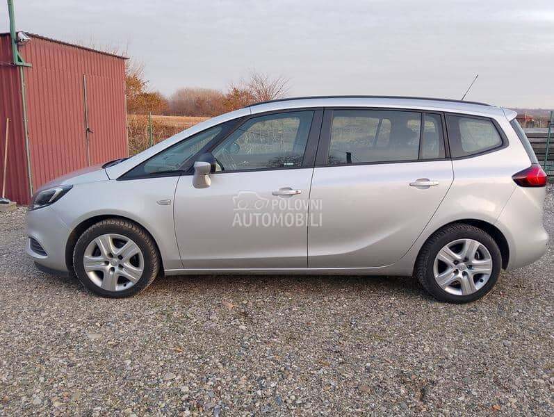 Opel Zafira 2004 - 2016. god. -  kompletan auto u delovima