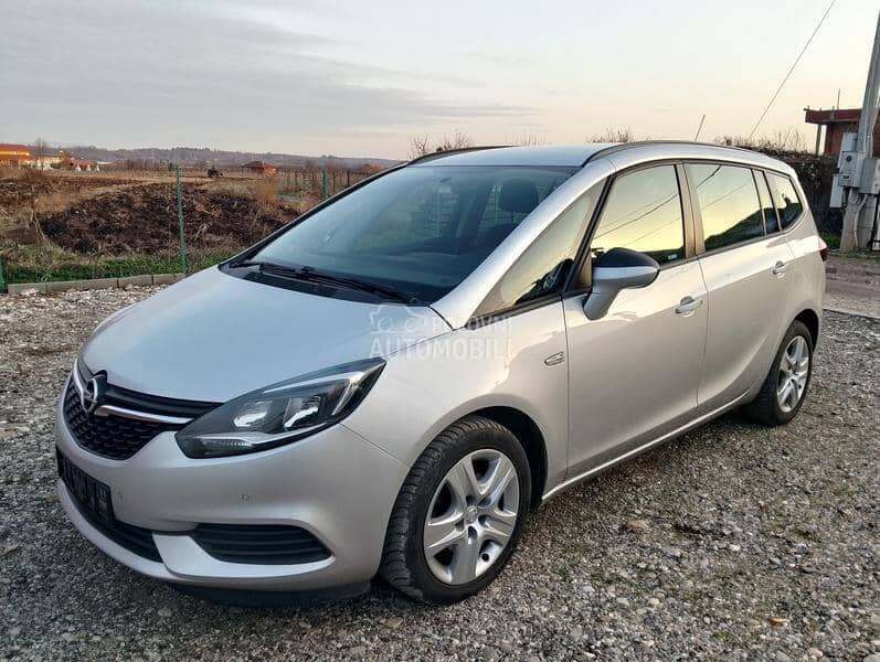 Opel Zafira 2004 - 2016. god. -  kompletan auto u delovima