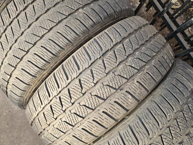 Continental 225/55 R17 Sve sezone
