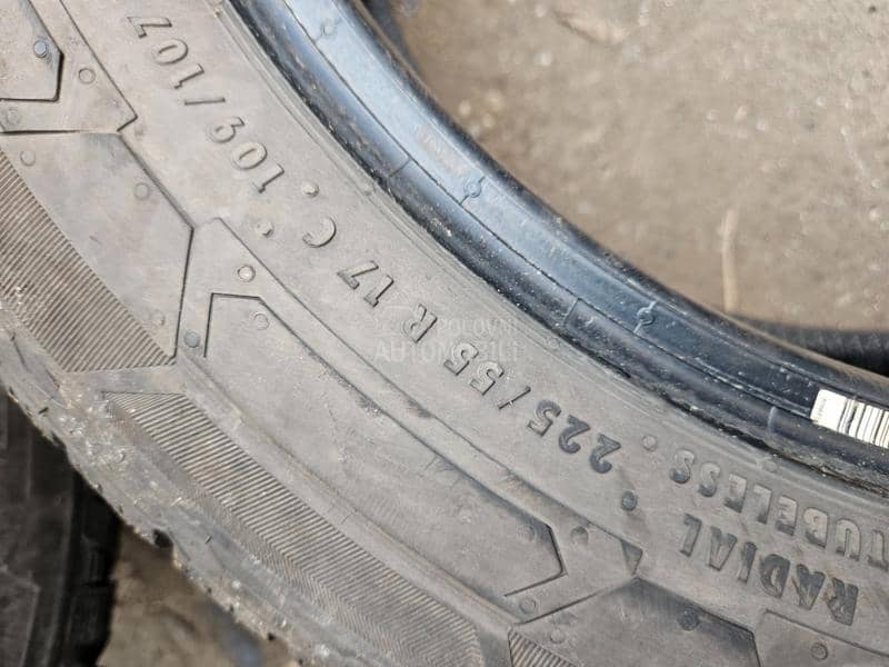 Continental 225/55 R17 Sve sezone