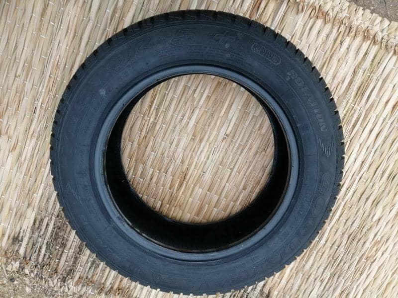 Goodyear 185/65 R15 Sve sezone