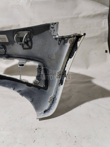 Prednji branik Sline