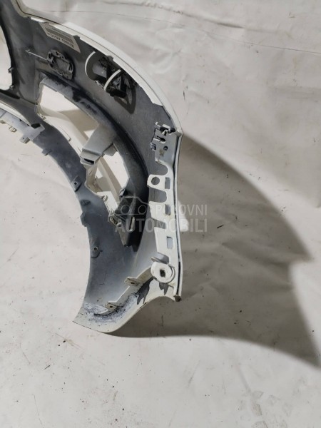 Prednji branik Sline