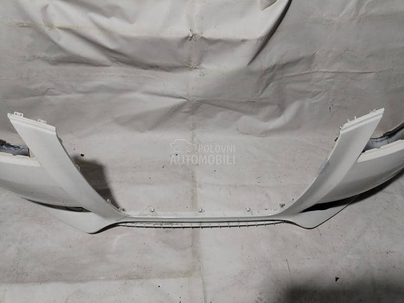 Prednji branik Sline