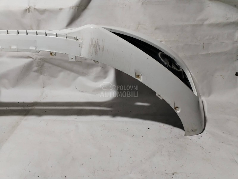 Prednji branik Sline