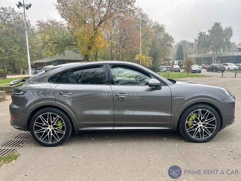 Porsche Cayenne FACE COUPE E-Hybrid