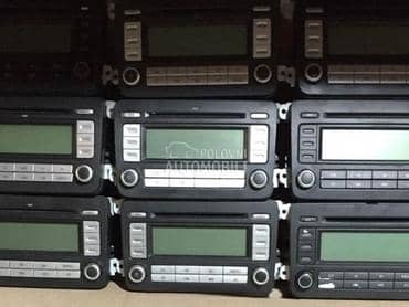 Radio CD za Volkswagen Caddy, Tiguan, Touran ...