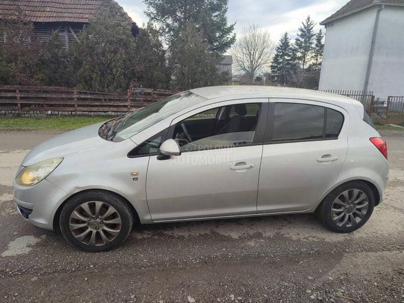 Opel Corsa D 1.2xep 2010. god. -  kompletan auto u delovima