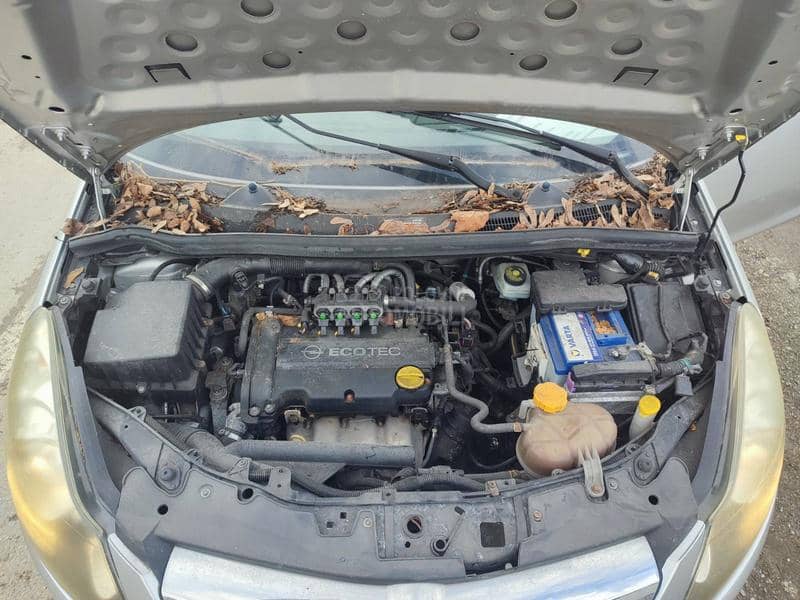 Opel Corsa D 1.2xep 2010. god. -  kompletan auto u delovima