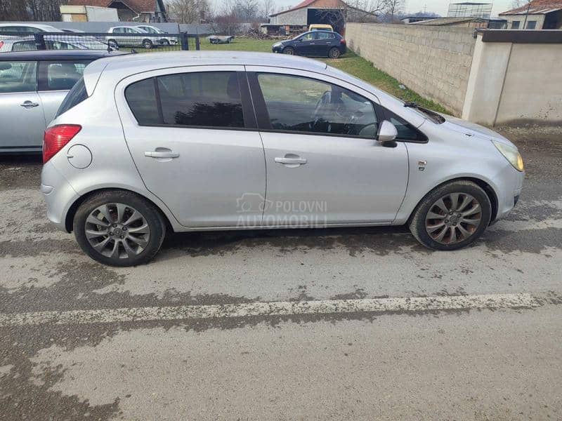 Opel Corsa D 1.2xep 2010. god. -  kompletan auto u delovima