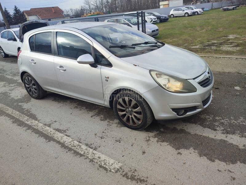 Opel Corsa D 1.2xep 2010. god. -  kompletan auto u delovima