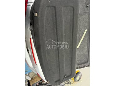 Polica/daska za Renault Clio od 2019. do 2025. god.