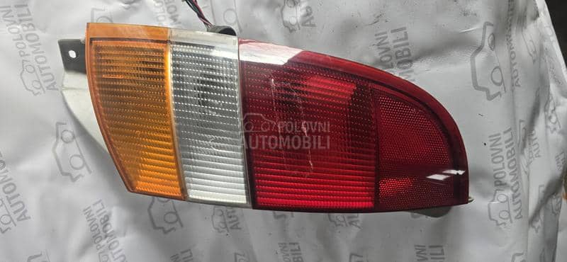 stop lampa desna