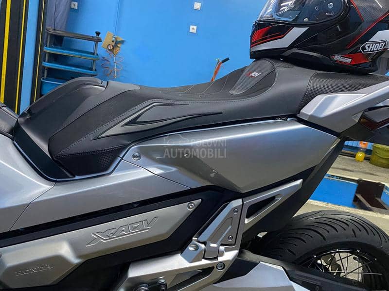 Honda X ADV 750