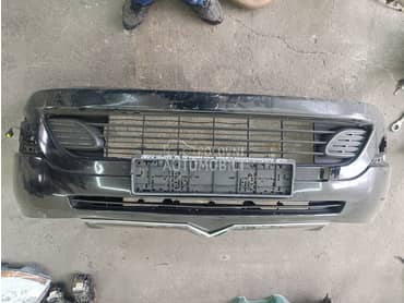 prednji branik crni za Citroen C4 Grand Picasso od 2006. do 2013. god.