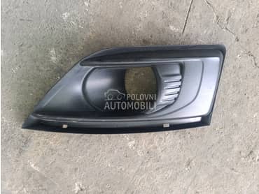 maska desne maglenke za Citroen C4 Grand Picasso od 2006. do 2013. god.