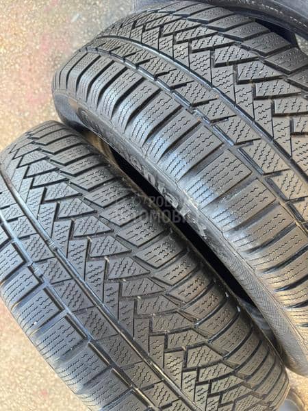 Continental 215/60 R18 Zimska