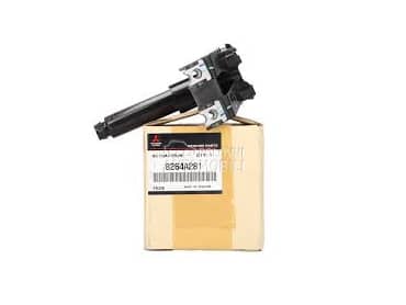 Prskalica fara za Mitsubishi L200 od 2019. do 2025. god.