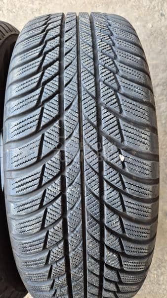 Bridgestone 205/60 R16 Zimska