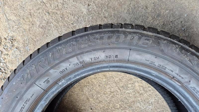 Bridgestone 205/60 R16 Zimska