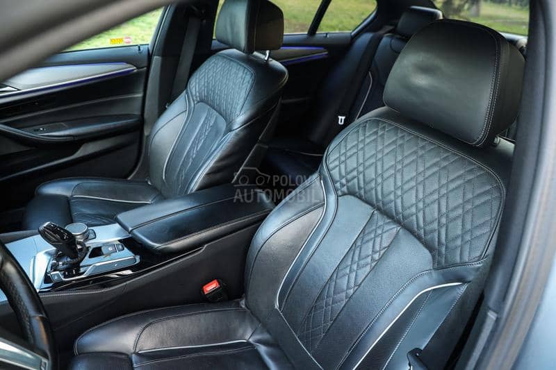 BMW 520 XDRIVE M PAK H/K HUD