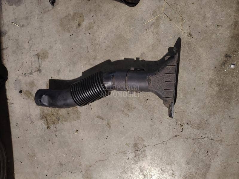 Cev dovoda vazduha 1.6hdi