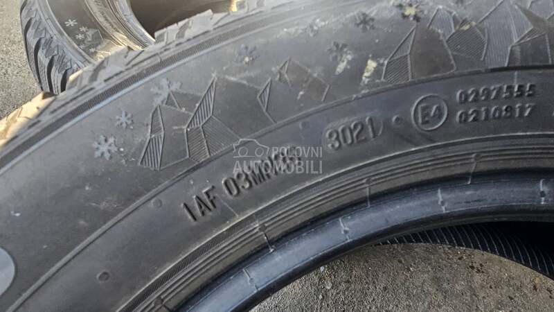 Semperit 205/60 R16 Zimska