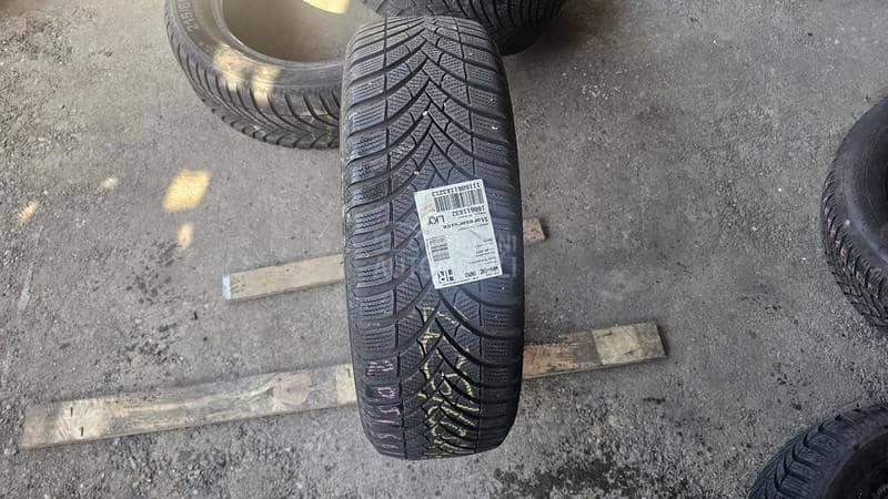 Semperit 205/60 R16 Zimska