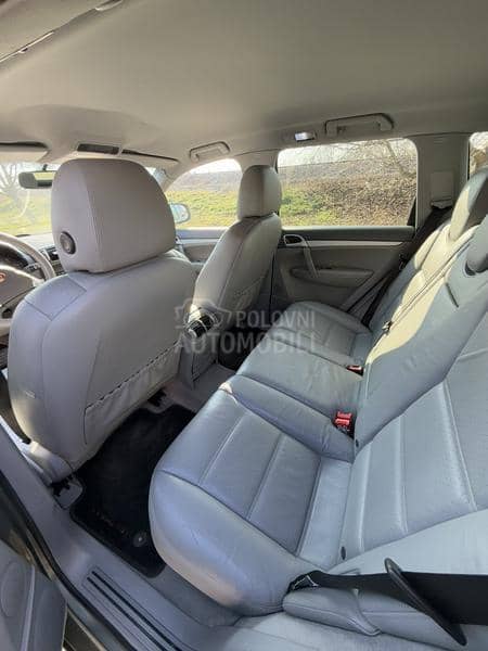 Porsche Cayenne 3.6