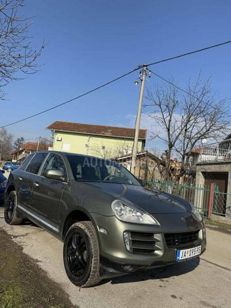 Porsche Cayenne 3.6
